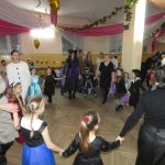 Bal karnawałowy w starowiejskim przedszkolu