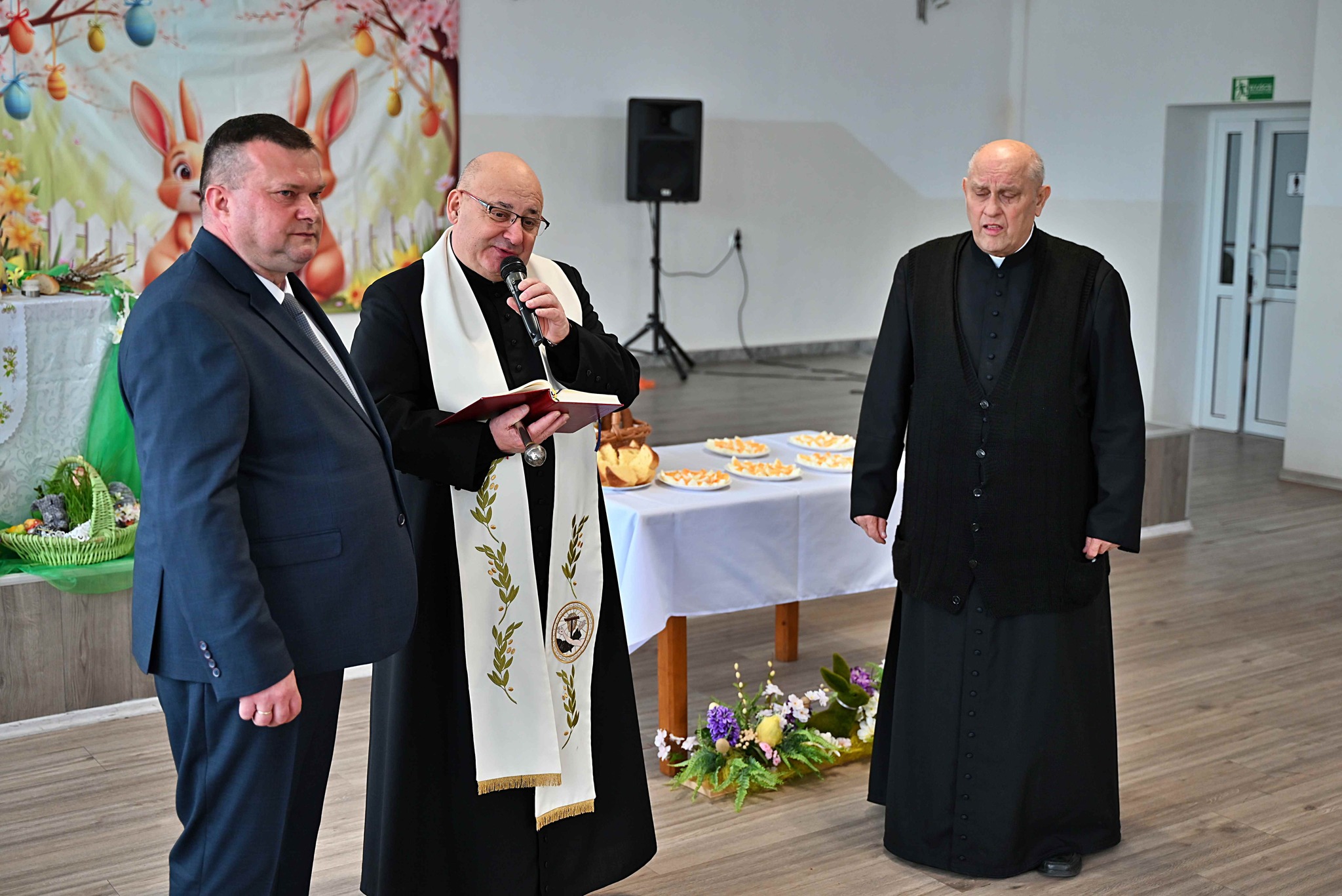 669430569 981796951079993 6451978745611365912 N