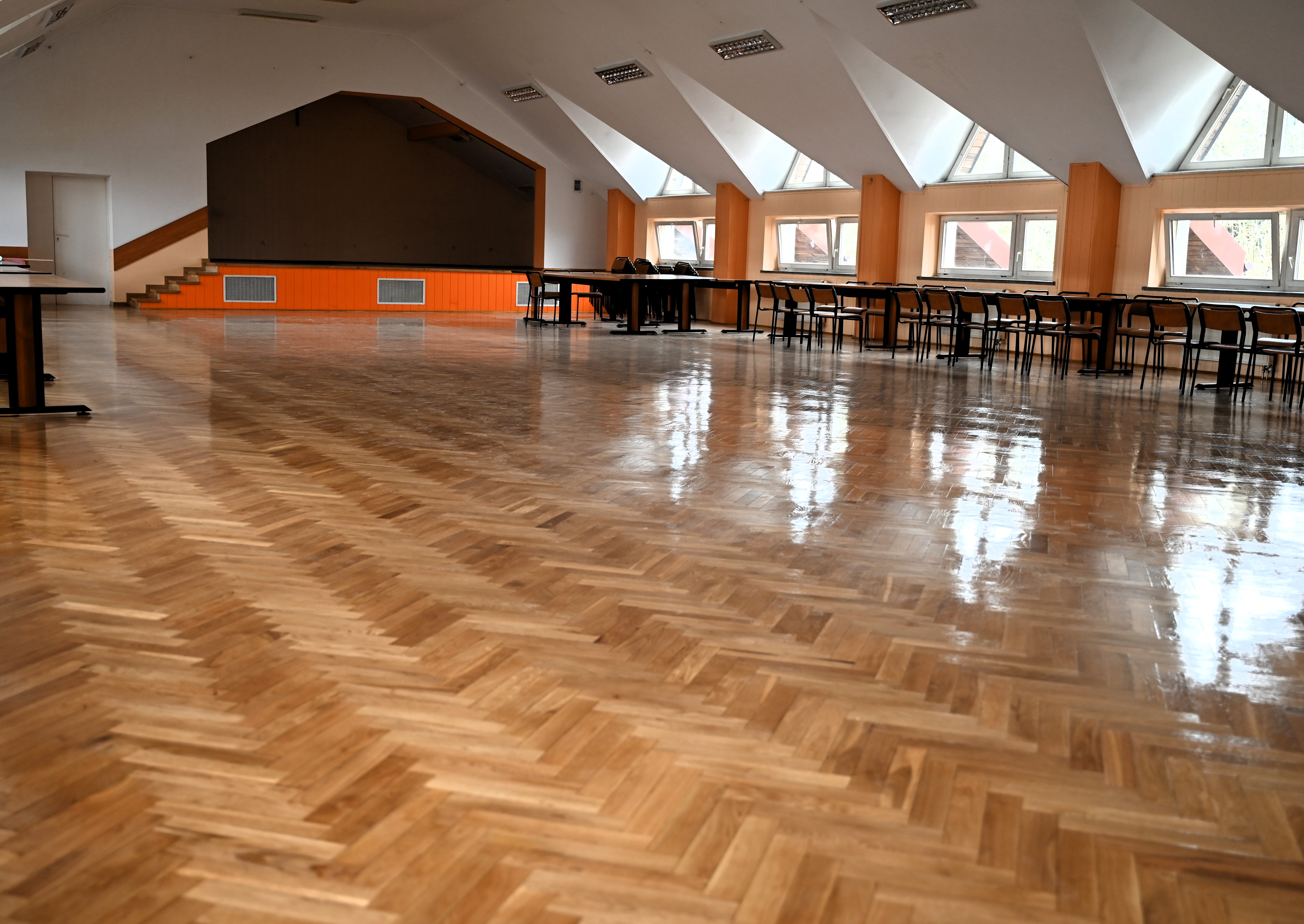 Odnowiona sala w Domu Strażaka w Humniskach