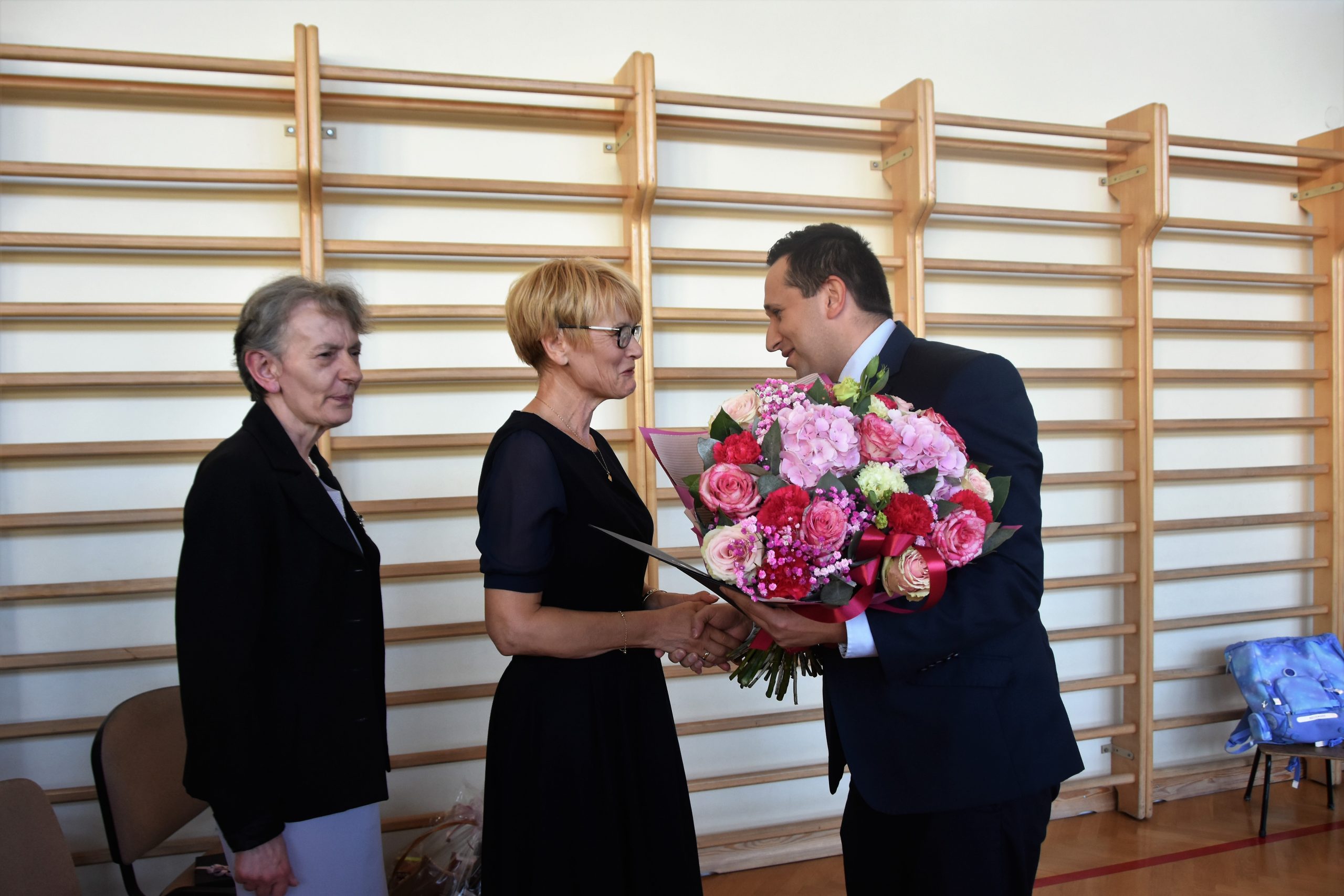 Inauguracja roku szkolnego w Szkole Podstawowej Nr 2 im. Ignacego Łukasiewicza w Humniskach.