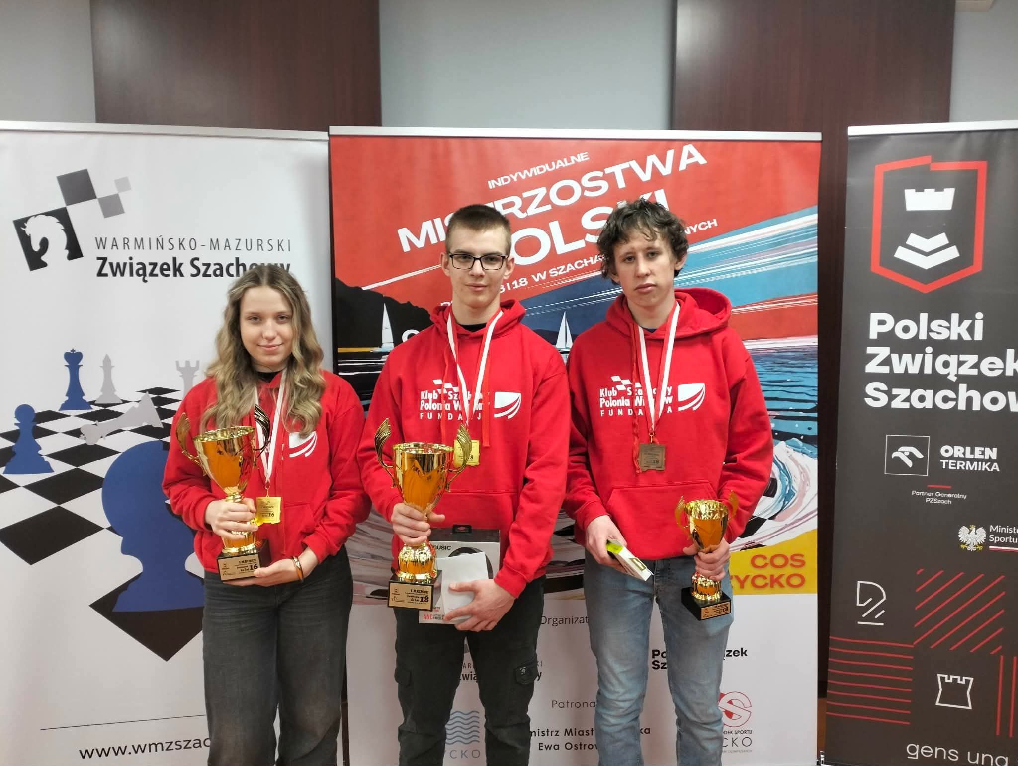 Paweł Sowiński Mistrzem Polski Juniorów do lat 18 w Szachach Klasycznych!