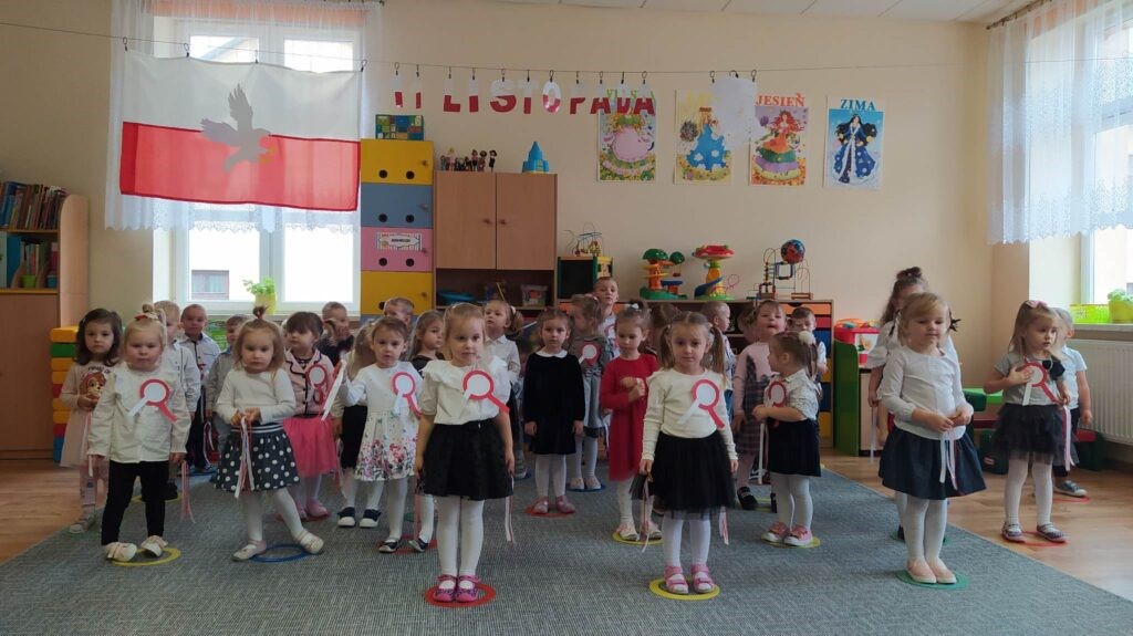 Obchody Święta Niepodległości w Przedszkolu Samorządowym w Starej Wsi