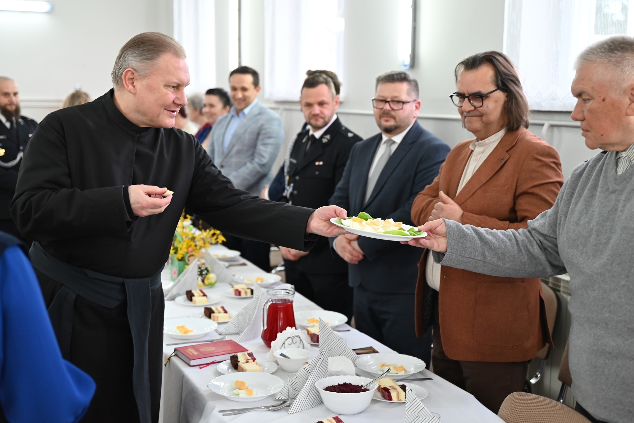 669485851 981799184413103 1609567484917110877 N