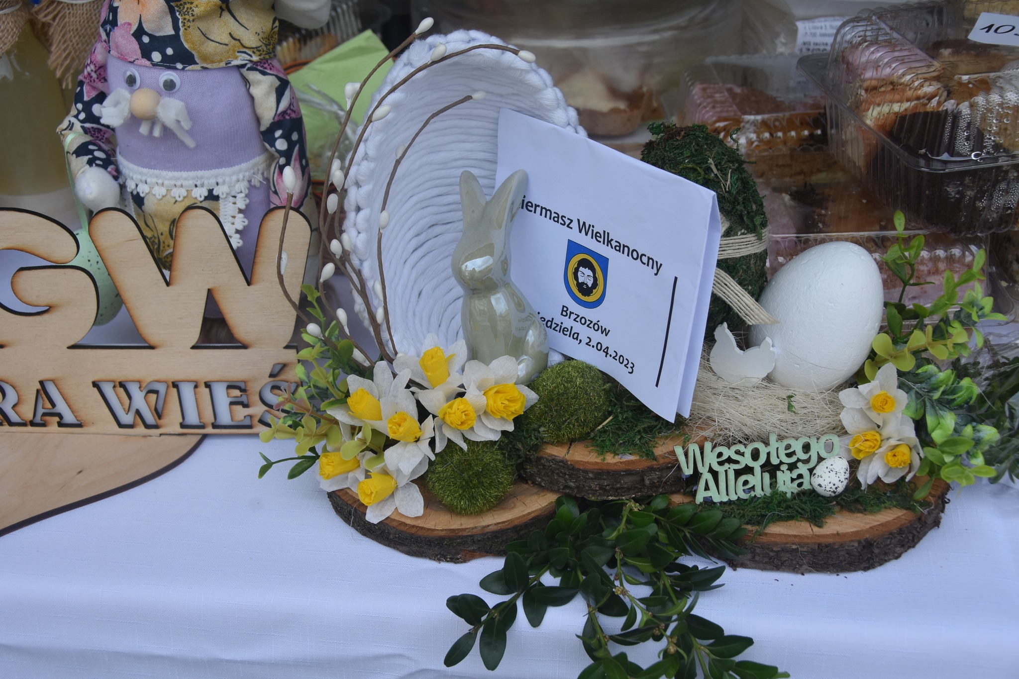Kiermasz wielkanocny na brzozowskim Rynku